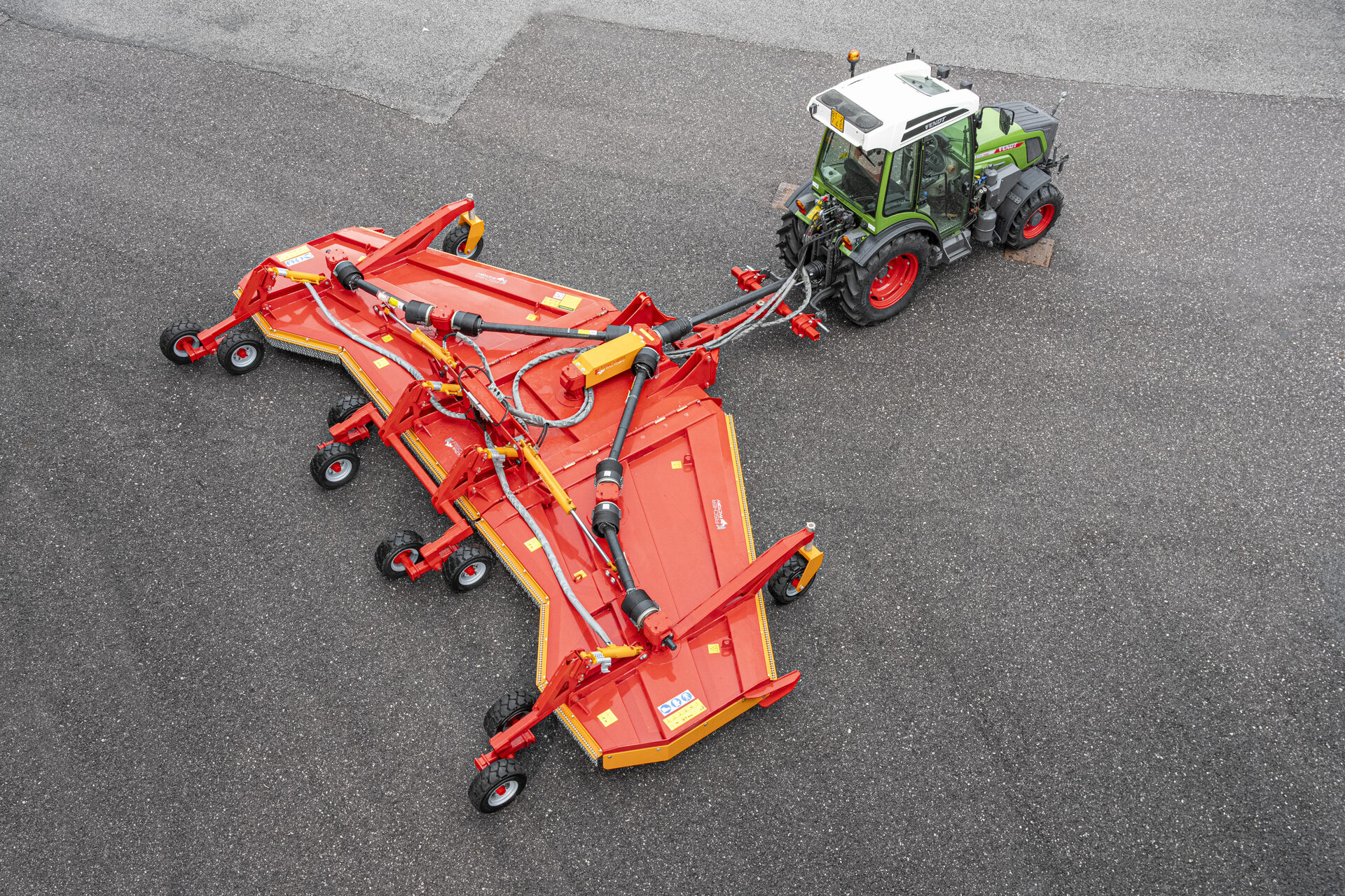 Tractor
